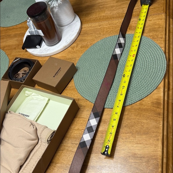 Burberry belt